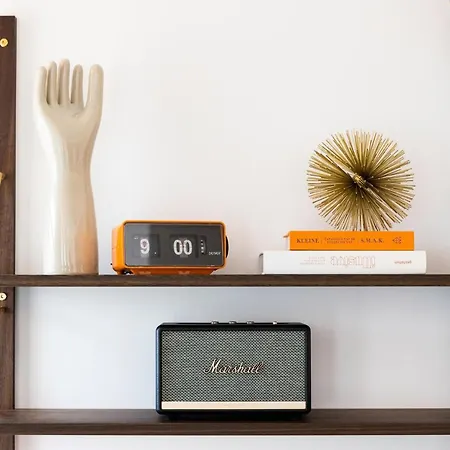 Yalo Urban Boutique Готель Гент