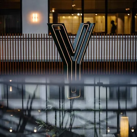 Готель Yalo Urban Boutique 4*