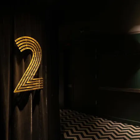 Yalo Urban Boutique Отель 4*