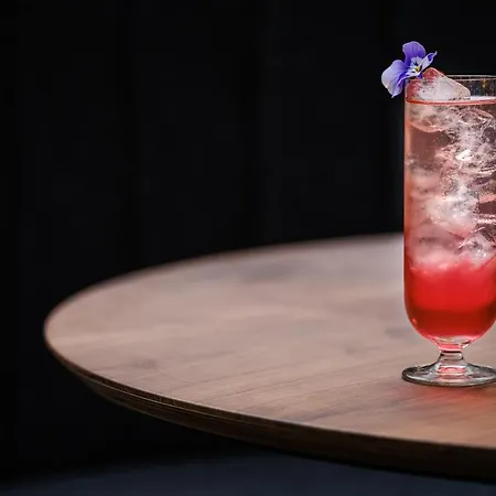 Yalo Urban Boutique 4* Гент