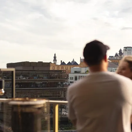 Yalo Urban Boutique Готель Гент