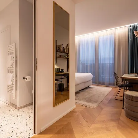 Szálloda Yalo Urban Boutique 4*