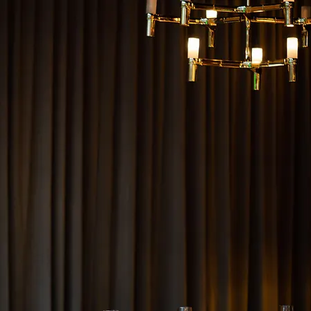 Yalo Urban Boutique Готель 4*