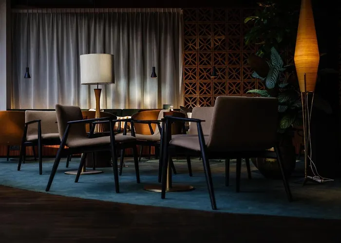 Готель Yalo Urban Boutique