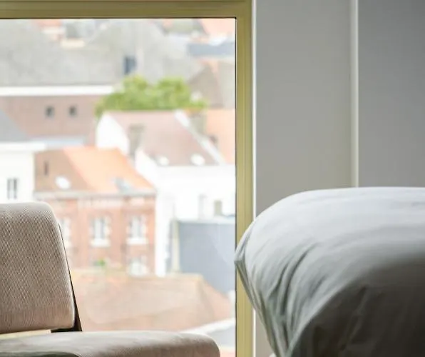 Yalo Urban Boutique 4*