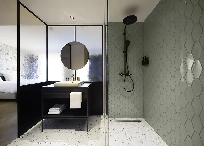 Hotell Yalo Urban Boutique 4*