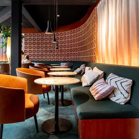 Yalo Urban Boutique 4*