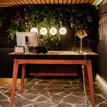 Yalo Urban Boutique 4* Gent