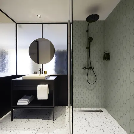Hotell Yalo Urban Boutique 4*